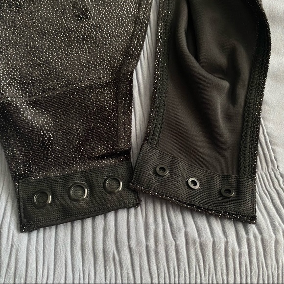 H&M Crushed Velvet Bodysuit - Picture 4 of 4